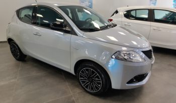 LANCIA YPSILON MY21 1.0 70CV HIBRID GOLD pieno
