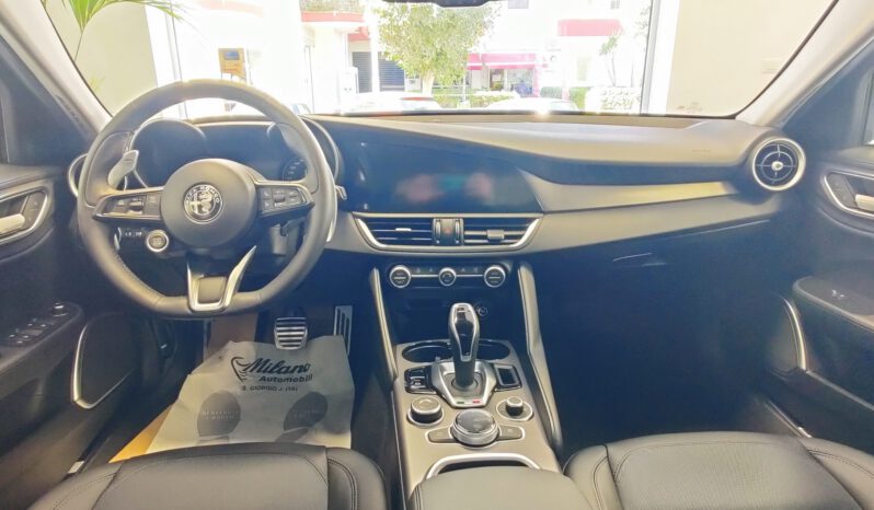 Alfa Giulia – 2.2 Sprint  210 cv pieno