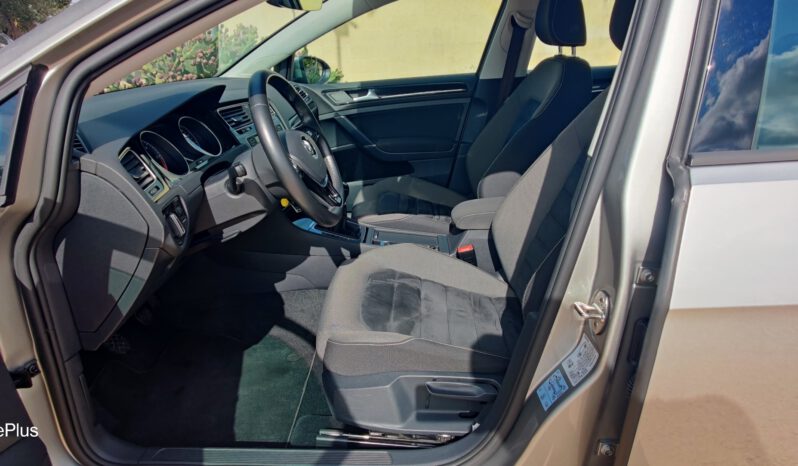 Volkswagen Golf 7 pieno