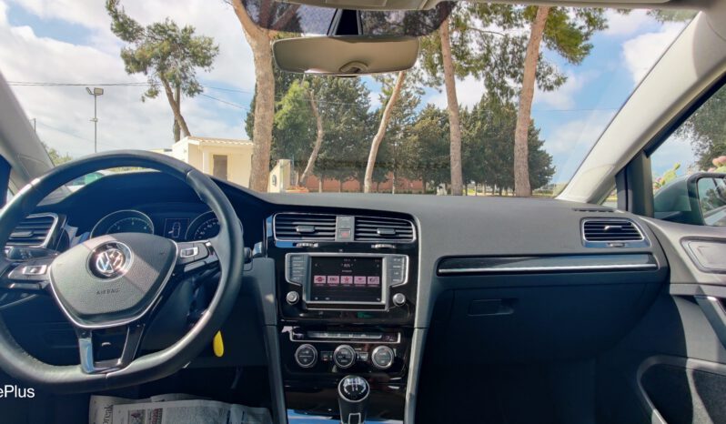Volkswagen Golf 7 pieno