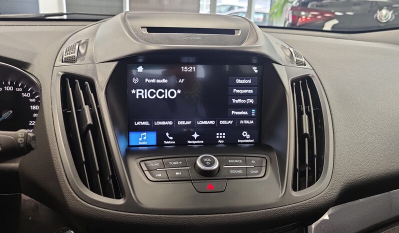 FORD KUGA 1.5 TDCI 120CV ST LINE pieno