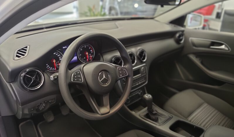 MERCEDES A 180 pieno