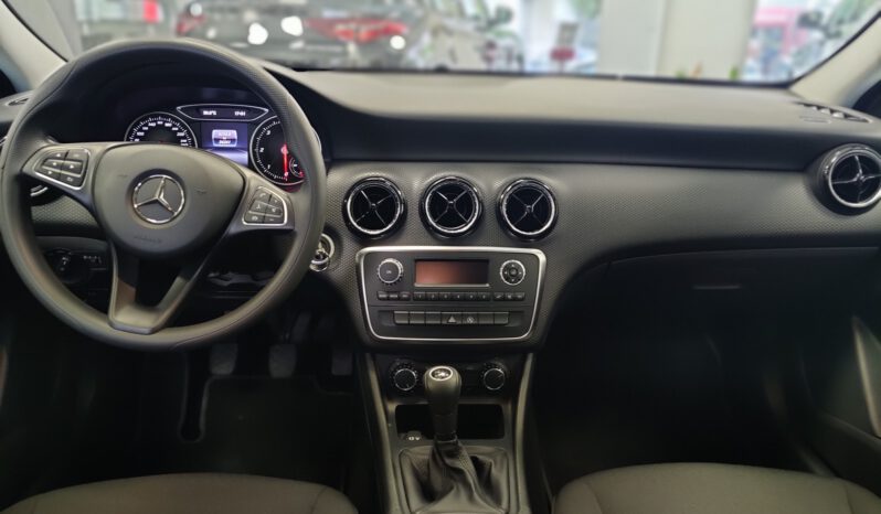 MERCEDES A 180 pieno