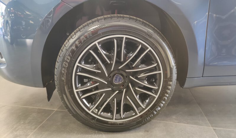 Lancia Y ECO CHIC 1.2 GPL pieno