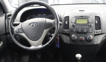 HYUNDAI i30 1.6 CRD pieno