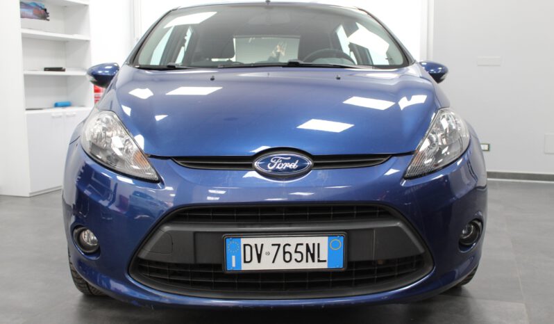 FORD FIESTA 1.2 5P pieno