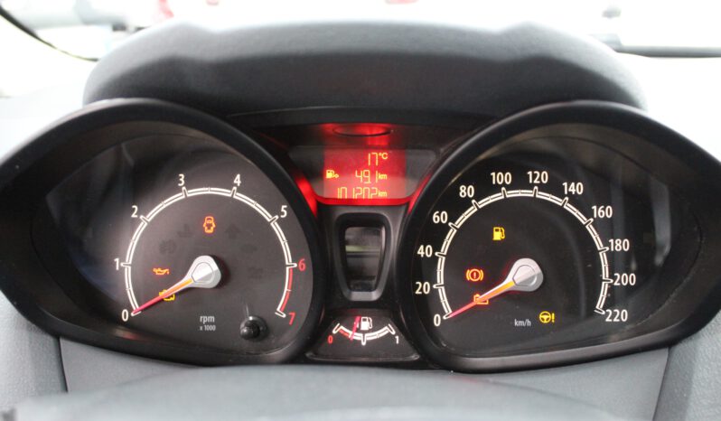 FORD FIESTA 1.2 5P pieno