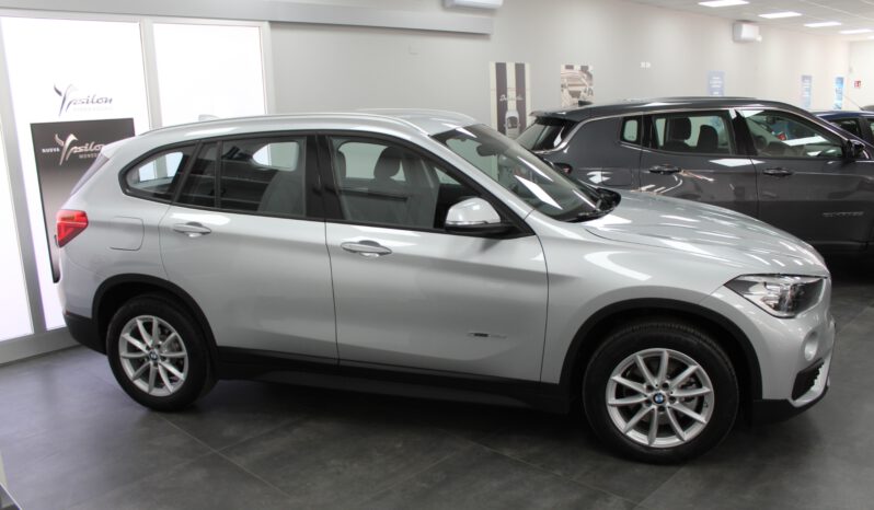 BMW X1 18D 150 CV pieno