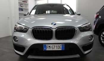 BMW X1 18D 150 CV pieno