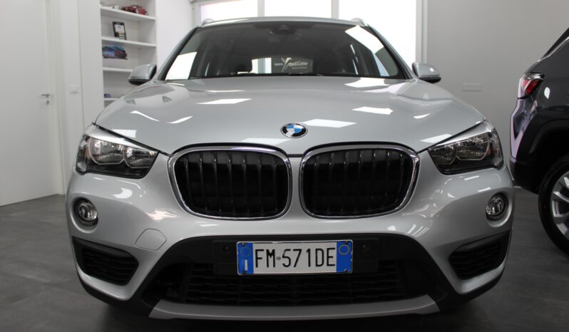 BMW X1 18D 150 CV pieno