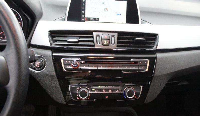BMW X1 18D 150 CV pieno