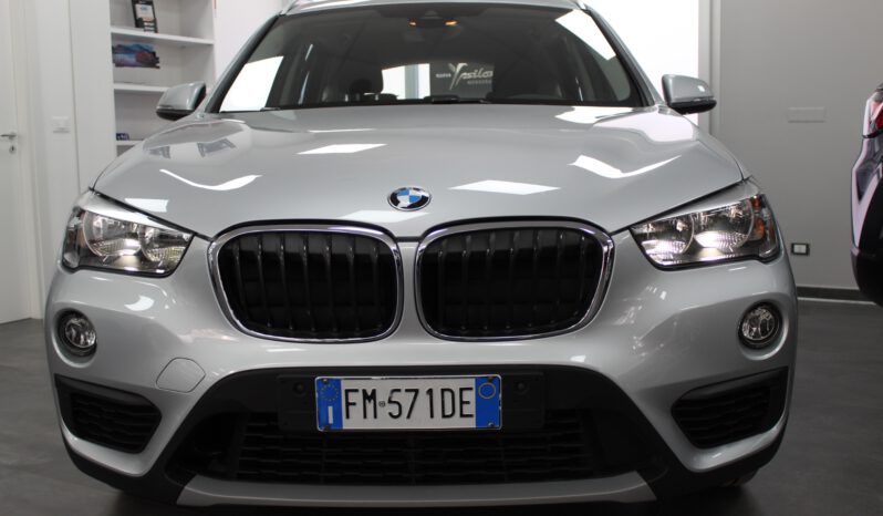 BMW X1 18D 150 CV pieno