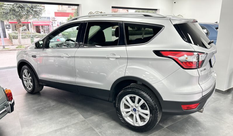FORD KUGA1.5 TDCI pieno