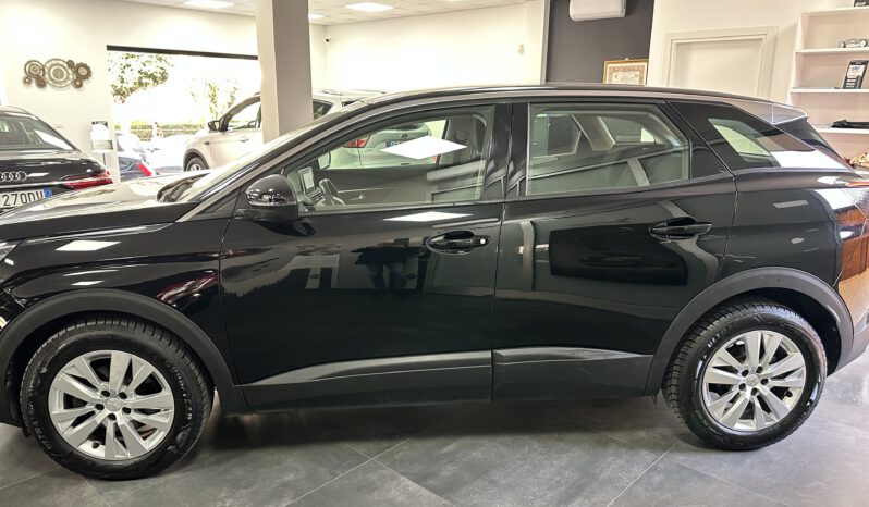 PEUGEOT 3008 1.5 BLUE HDI pieno