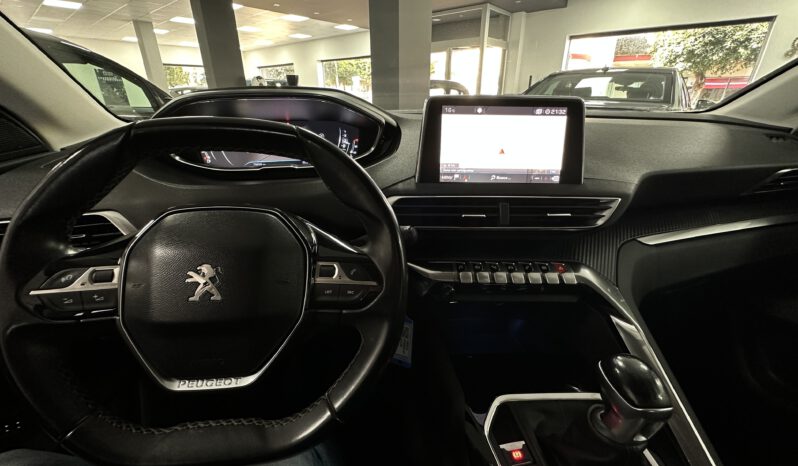PEUGEOT 3008 1.5 BLUE HDI pieno