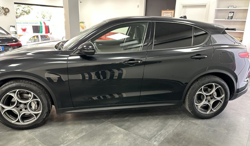 ALFA ROMEO STELVIO 2.2 160CV pieno
