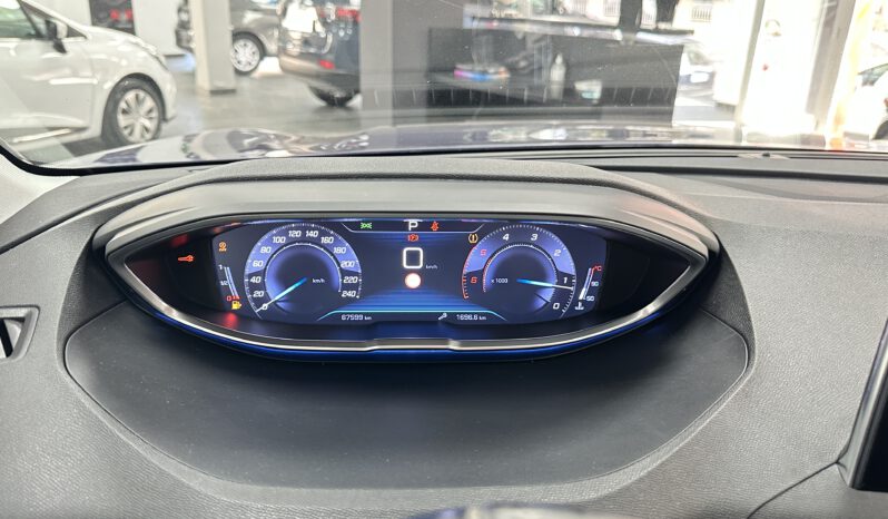 PEUGEOT 3008 BLUE HDI 1.6 pieno