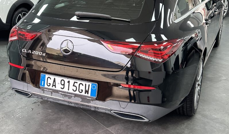 MERCEDES BENZ CLA 200 D pieno