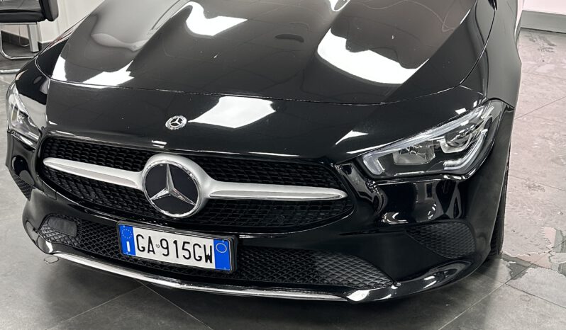 MERCEDES BENZ CLA 200 D pieno