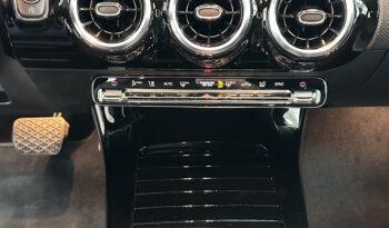 MERCEDES BENZ CLA 200 D pieno