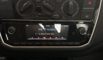 VOLKSWAGEN UP 1.0 3P pieno