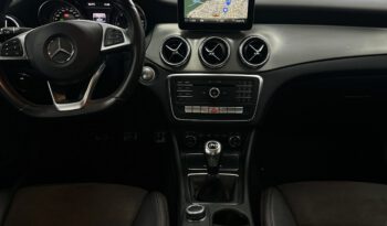MERCEDES BENZ CLA 180d pieno